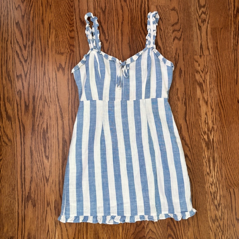 Forever 21 Navy and White Dress